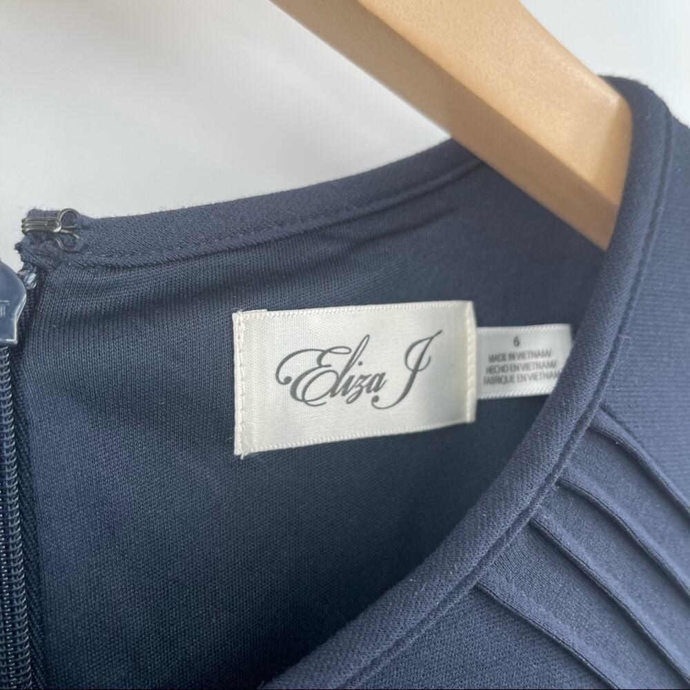 ELIZA J Dress Navy Cocktail Formal Business Wedding Pleated Long Sleeve NWT SZ 6 - Picture 4 of 13